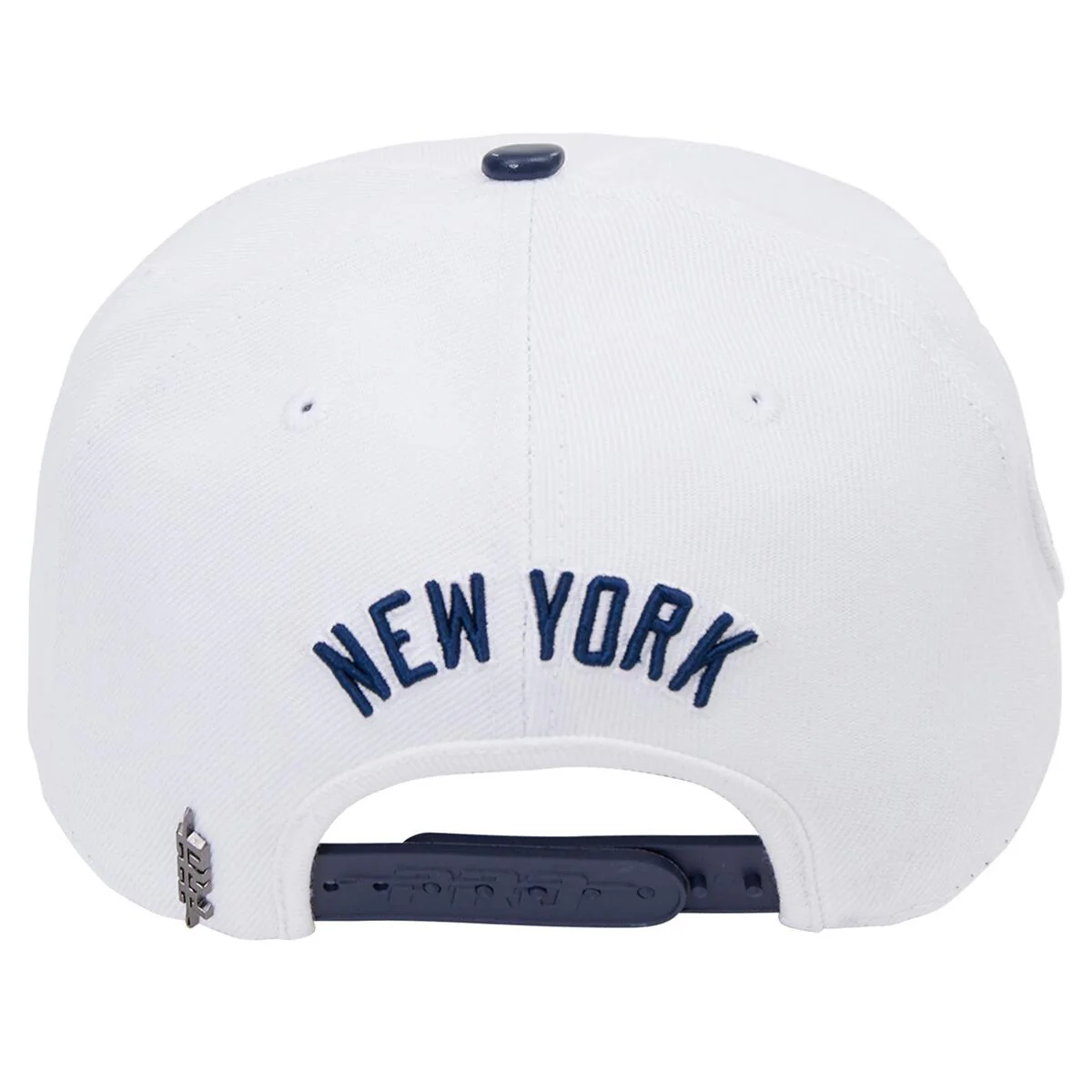 Pro Standard - New York Yankees Logos Snapback Hat - Image 18