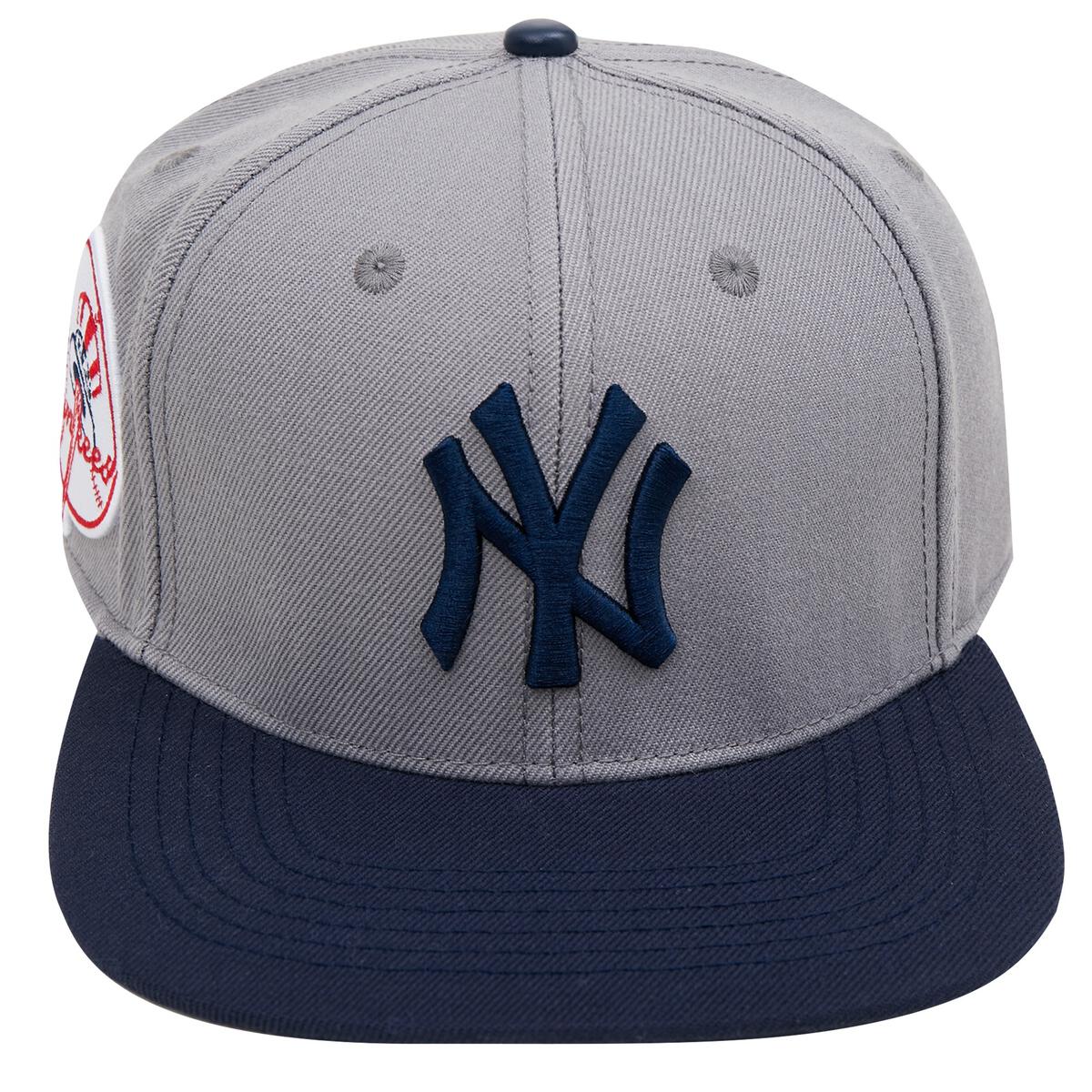 Pro Standard - New York Yankees Logos Snapback Hat - Image 7